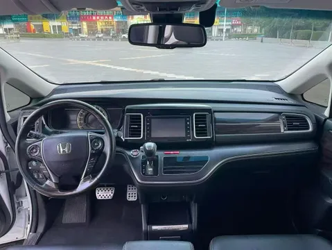 Honda Elysion