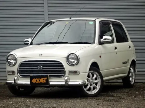 Daihatsu Mira Gino