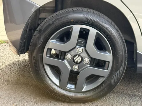Suzuki Spacia Gear
