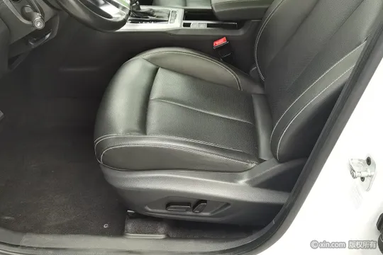 Roewe RX5