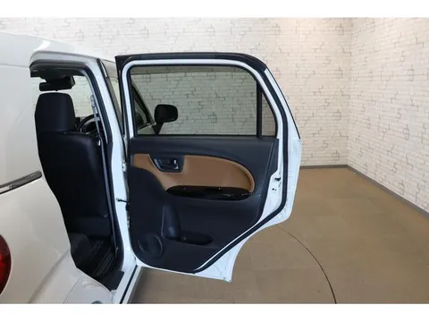 Toyota Pixis Joy