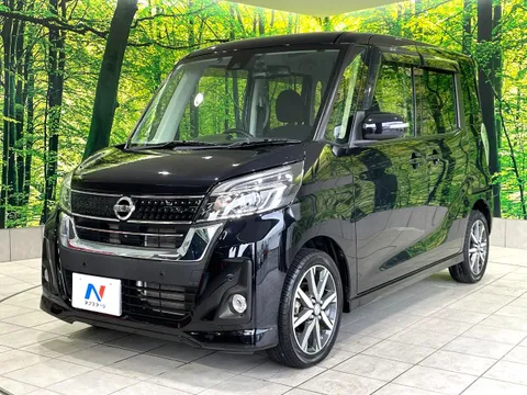 Nissan Dayz Roox