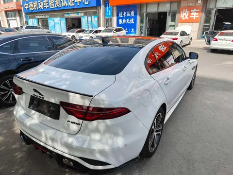 Jaguar XEL
