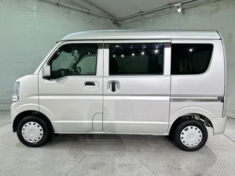 Nissan Clipper
