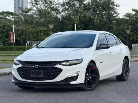 Chevrolet Malibu XL