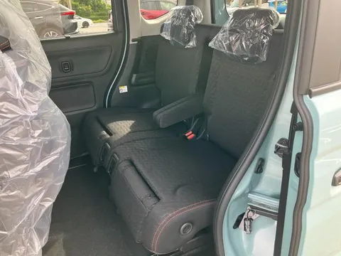 Suzuki Spacia Gear