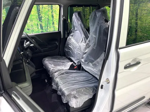 Suzuki Spacia Gear