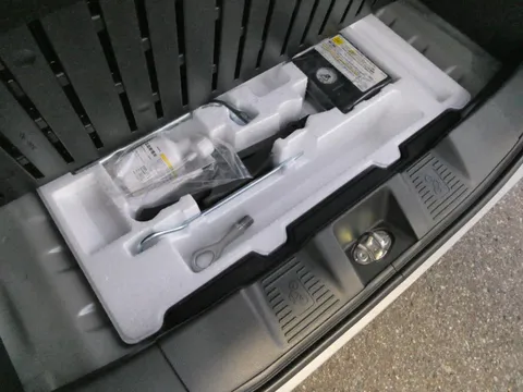 Suzuki Spacia Base