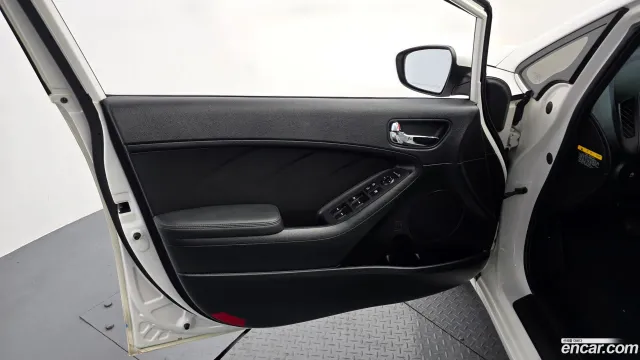 Kia Cerato (K3)
