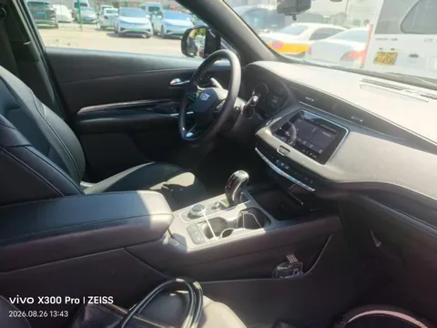 Cadillac XT4