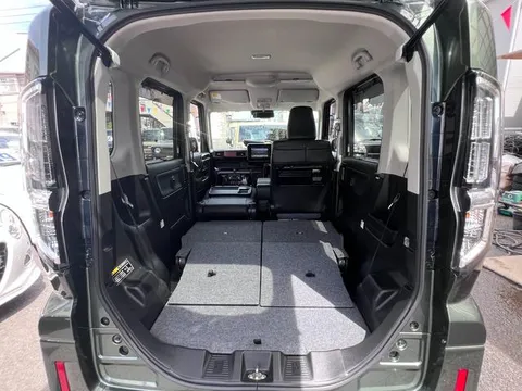 Suzuki Spacia Custom