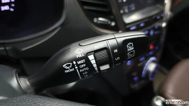 Hyundai Grand Santa Fe (Maxcruz)