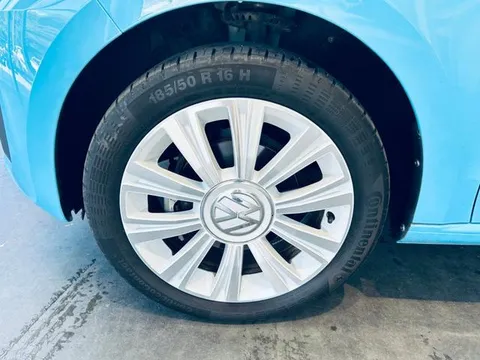 Volkswagen Up