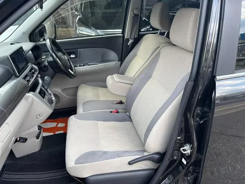 Toyota Pixis Joy