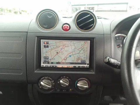 Nissan KIX