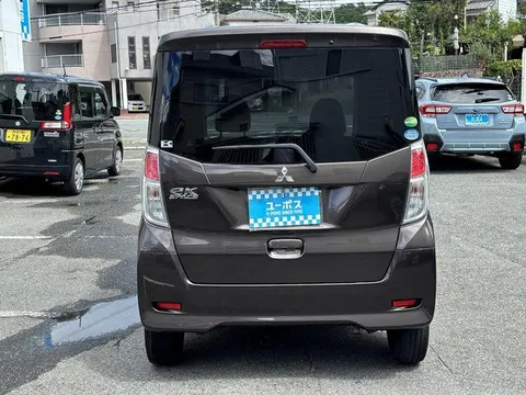 Mitsubishi eK Space