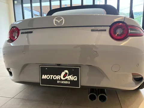 Mazda MX-5 (Roadster)