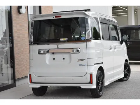 Suzuki Spacia Custom