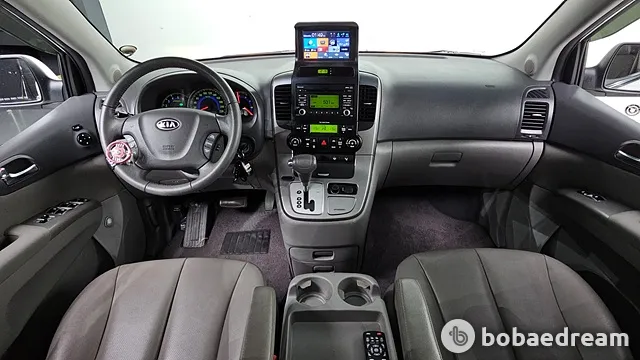 Kia Grand Carnival