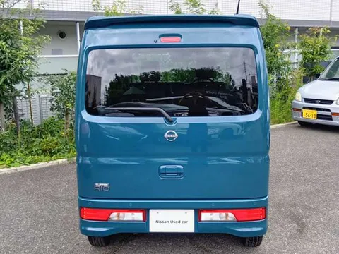 Nissan Clipper Rio