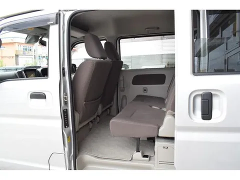 Nissan Clipper