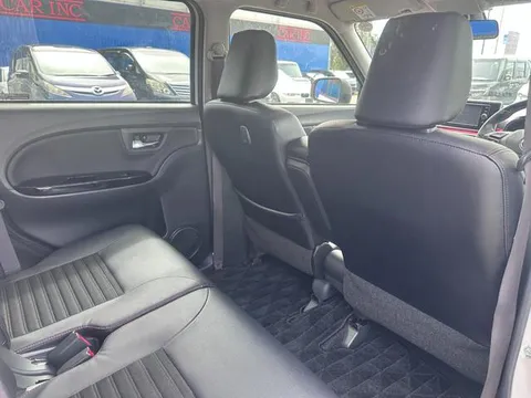 Toyota Pixis Joy