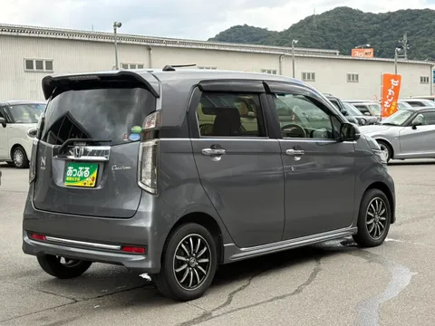 Honda N-WGN Custom