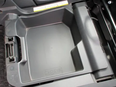 Toyota Pixis Mega