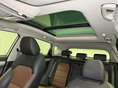 Geely Coolray (Binyue)