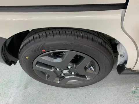 Suzuki Spacia Gear