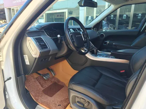 Land Rover