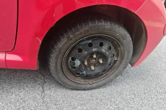 BYD F0