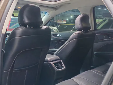 Ford Taurus