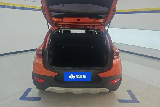 Kia KX1