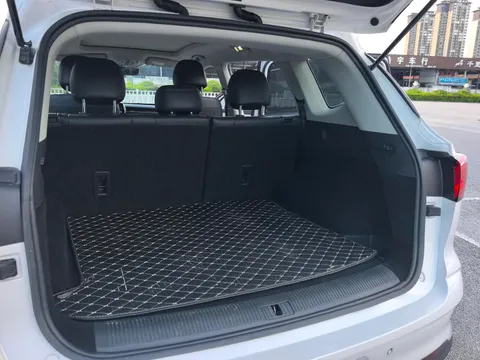 Roewe RX5