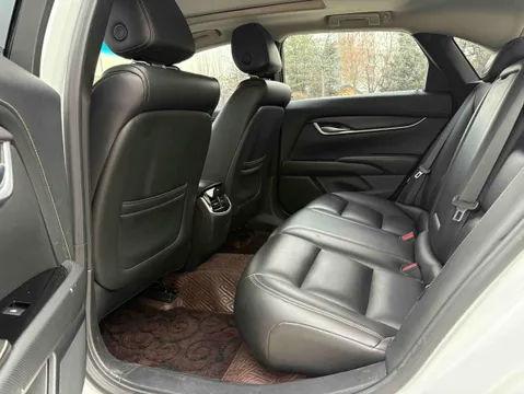 Cadillac XTS