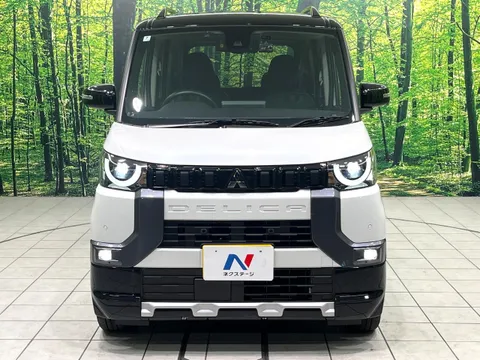 Mitsubishi Delica Mini