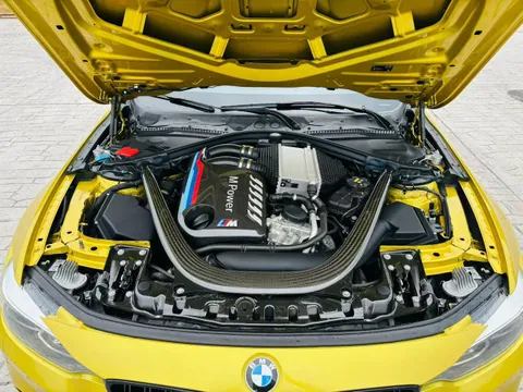 BMW M4