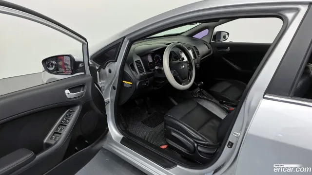 Kia Cerato (K3)