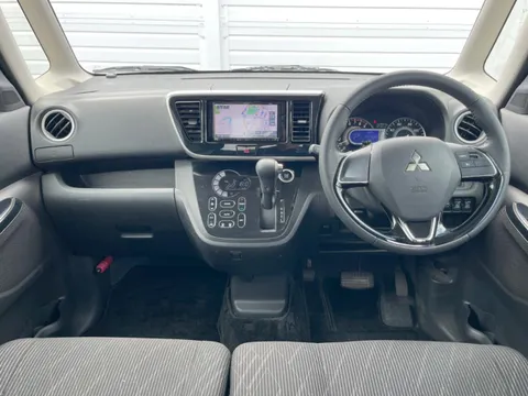 Mitsubishi eK Space Custom