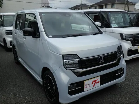 Honda N-WGN Custom