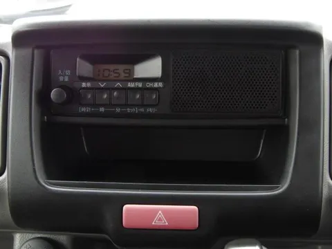 Nissan Clipper