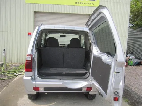 Mitsubishi Pajero Mini