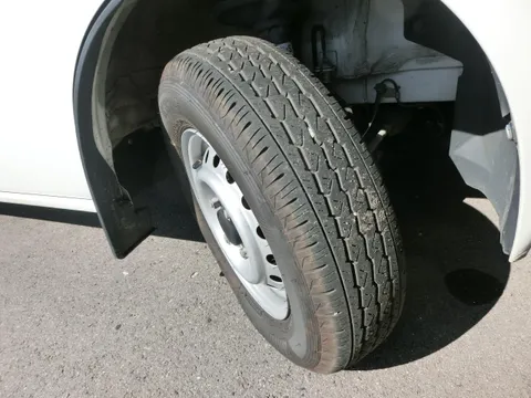 Mitsubishi Minicab Van