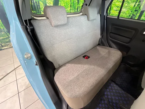 Daihatsu Mira Tocot