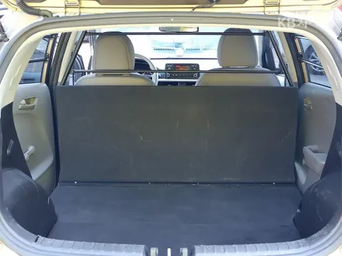 Kia Deluxe