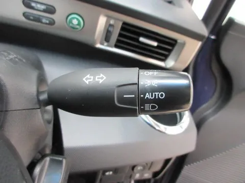 Honda Freed Spike