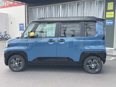 Mitsubishi Delica Mini