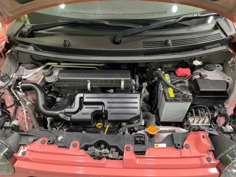 Daihatsu Mira Tocot