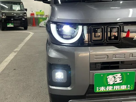 Mitsubishi Delica Mini